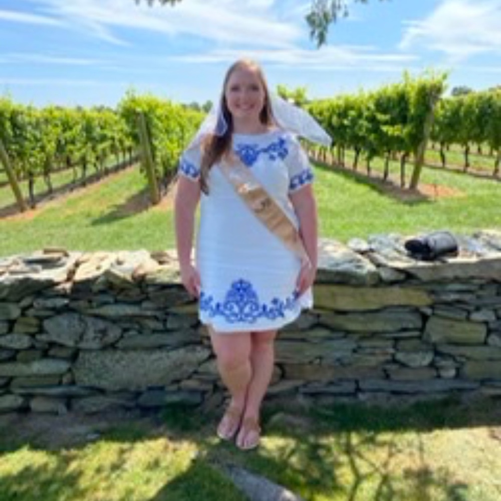 Meet your Posher, Rebecca